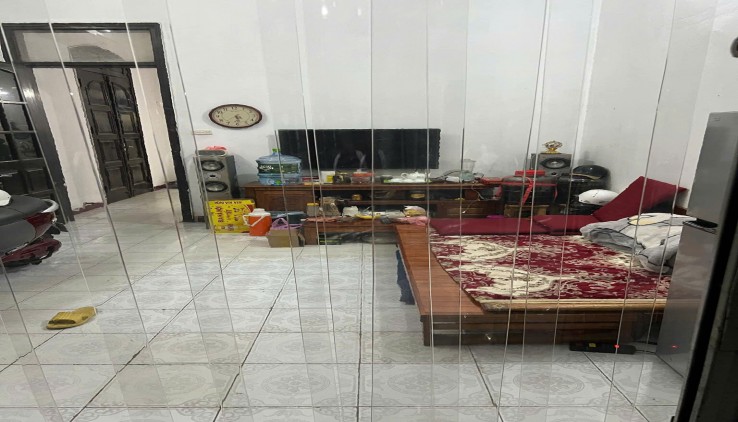 Cho thuê Nhà Phố Tôn Đức Thắng, 60m2, 3 tầng, 3 ngủ (cho cải tạo, làm CHDV) 10 triệu/tháng